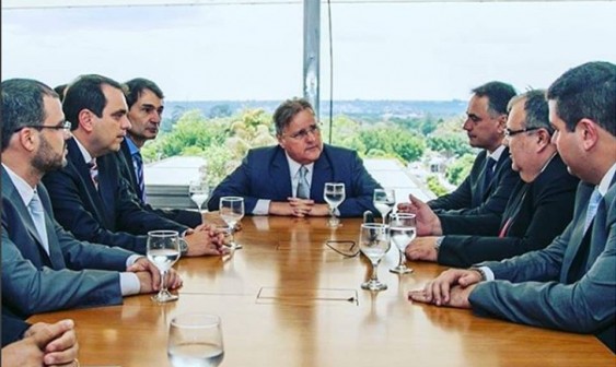 Cartaxo se reuniu com o ministro da Secretaria de Governo da Presidência da República, Geddel Vieira Lima.