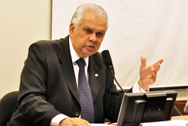 O deputado José Carlos Araújo