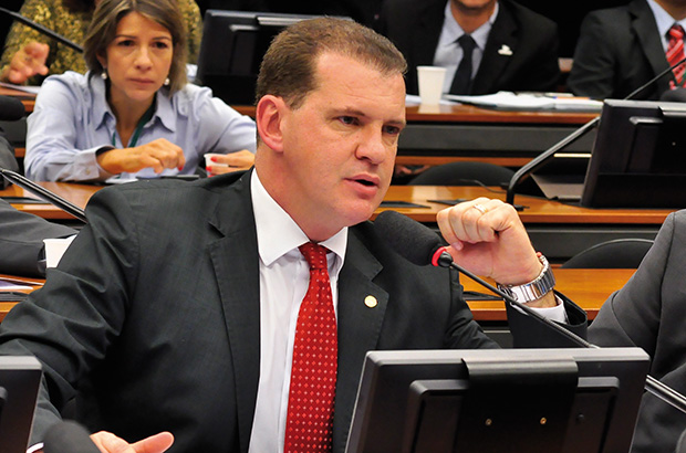 O deputado Evandro Roman