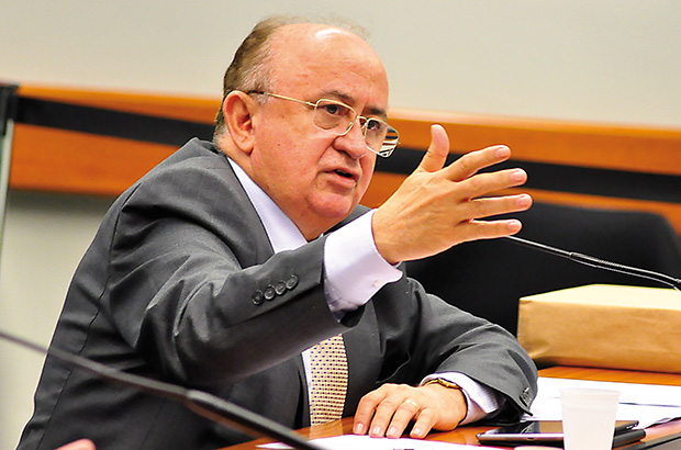 O deputado Júlio César