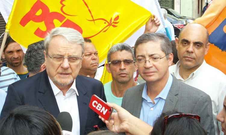 O prefeito Márcio Lacerda e o candidato do PSD, Délio Malheiros.   Foto Gladyston Rodrigues