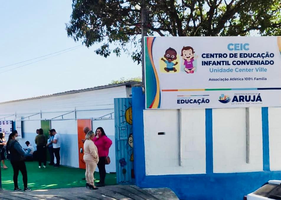 Kassab em visita a Centro de Educação Infantil.